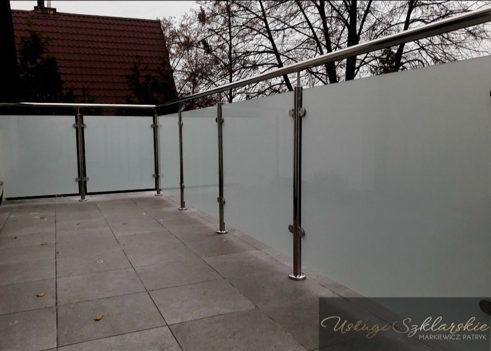 Balustrady na wymiar Stal nierdzewna Balustrada Szklana