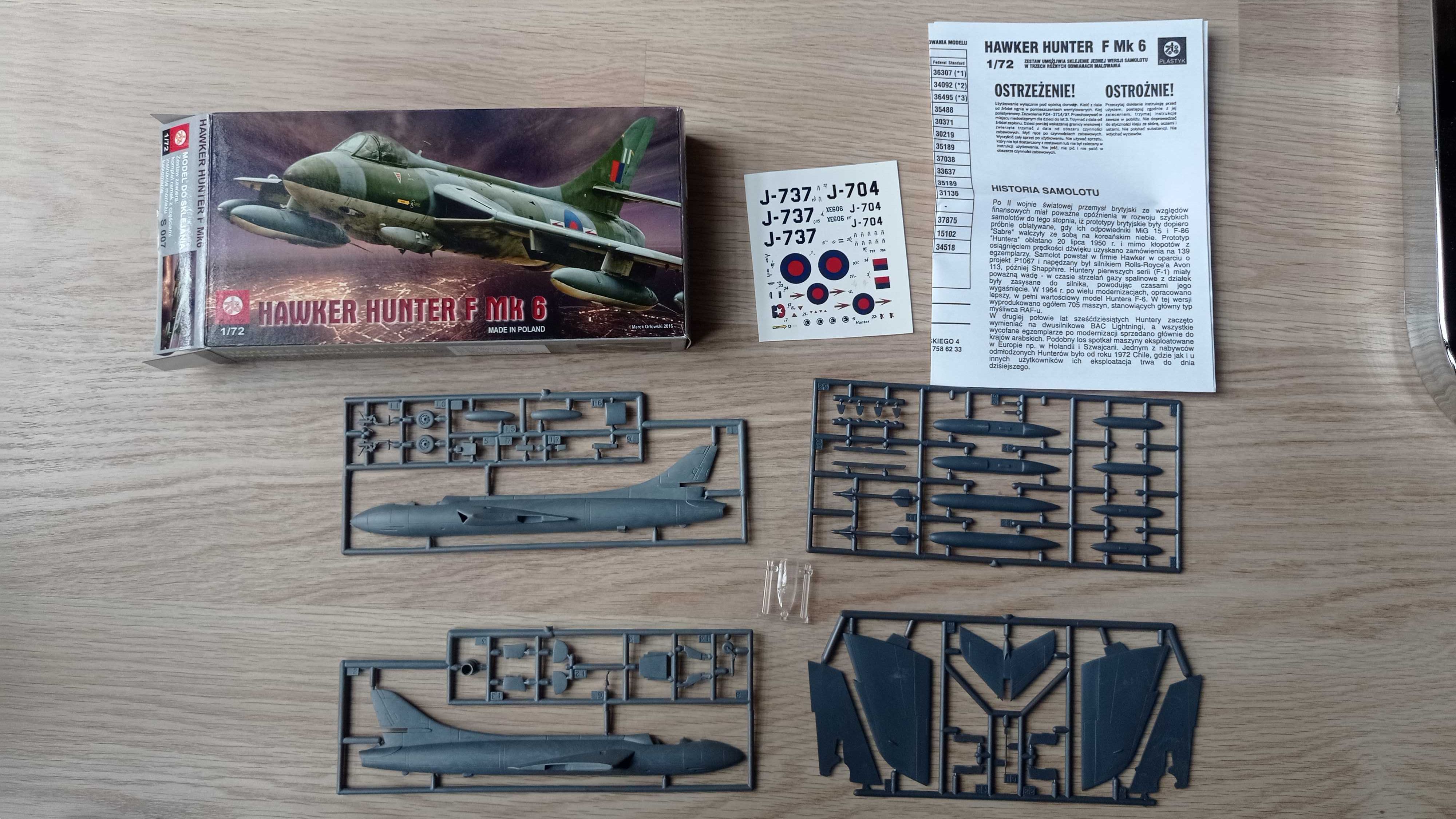 Sprzedam model do sklejania HAWKER HUNTER F Mk6