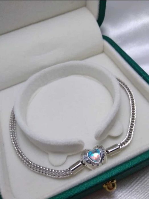 Pulseiras em prata esterlina