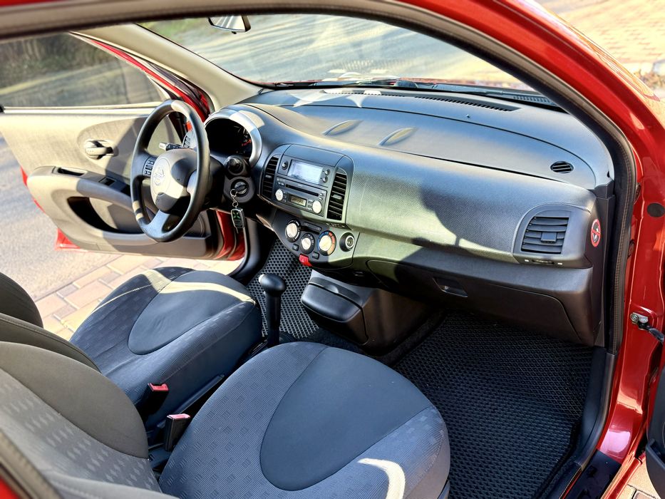 Nissan Micra Автомат Идеал Состояние