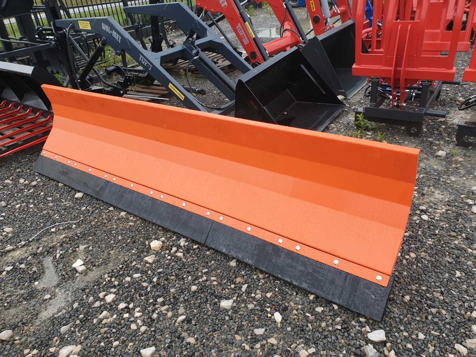 Pług do śniegu  1,5-3,0m Euro Tuz Tur Hydraulika Dostawa do ciągnika