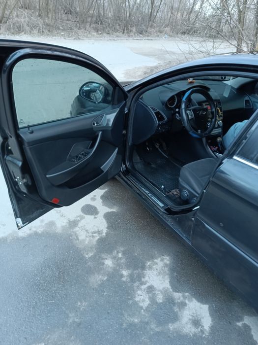 Продам Чері м11!