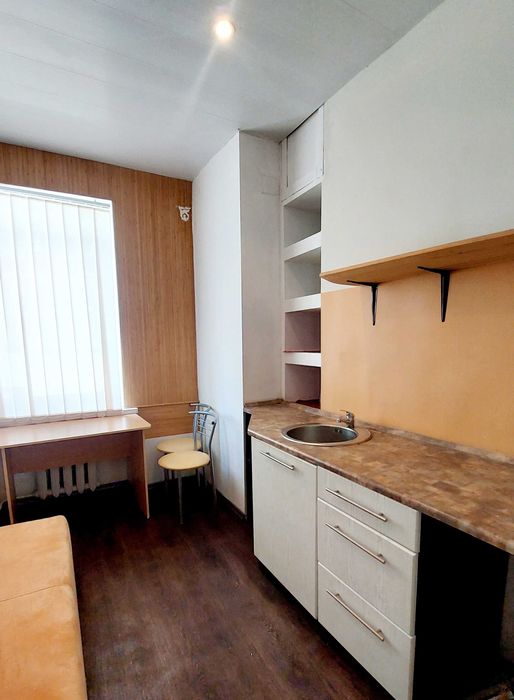 Грушевського 28/2. Метро Арсенальна, Хрещатик. Офіс 76кв.м