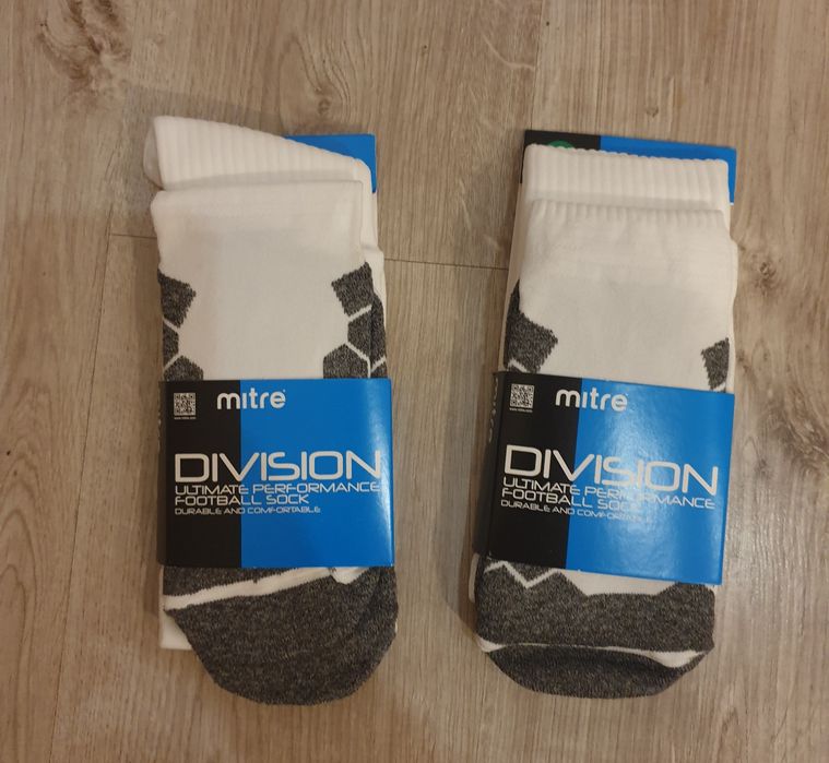 2 Pary Białe Getry Piłkarske MITRE Division,rozmiar 36-40