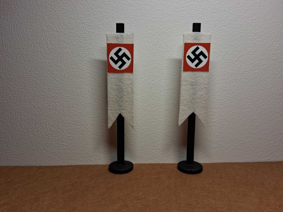 Estandartes III Reich - "Timpo Toys"