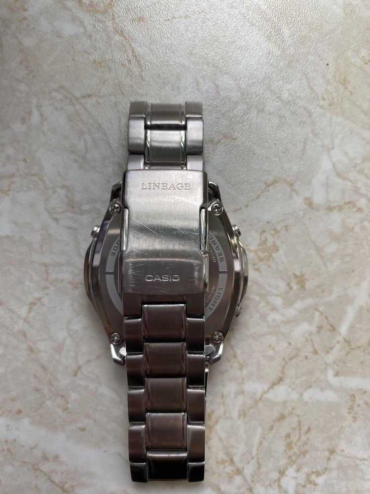 Zegarek Casio Lineage