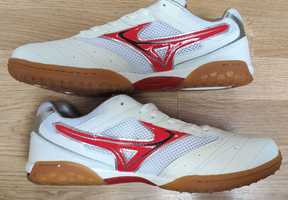 Sportowe buty halówki Mizuno do tenisa stołowego 44 oddychajace