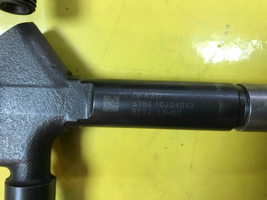 Б/у форсунка DENSO Mazda 6 2.0 RF7J13H50
