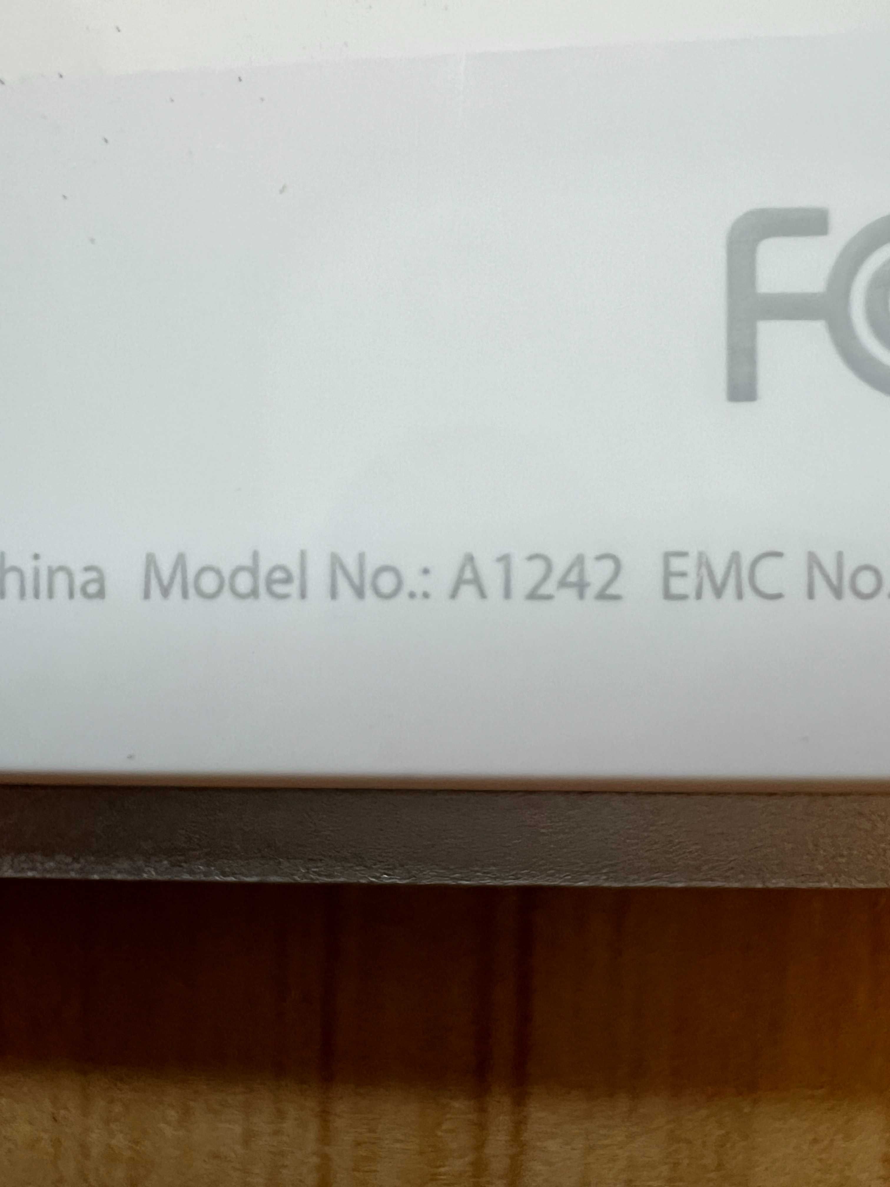 Ексклюзив. Компактна клавіатура Apple Keyboard A1242, кирилиця