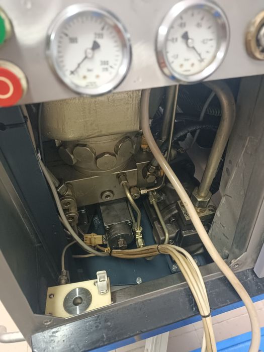 Шприц вакуумний роторний Handtmann vf 50