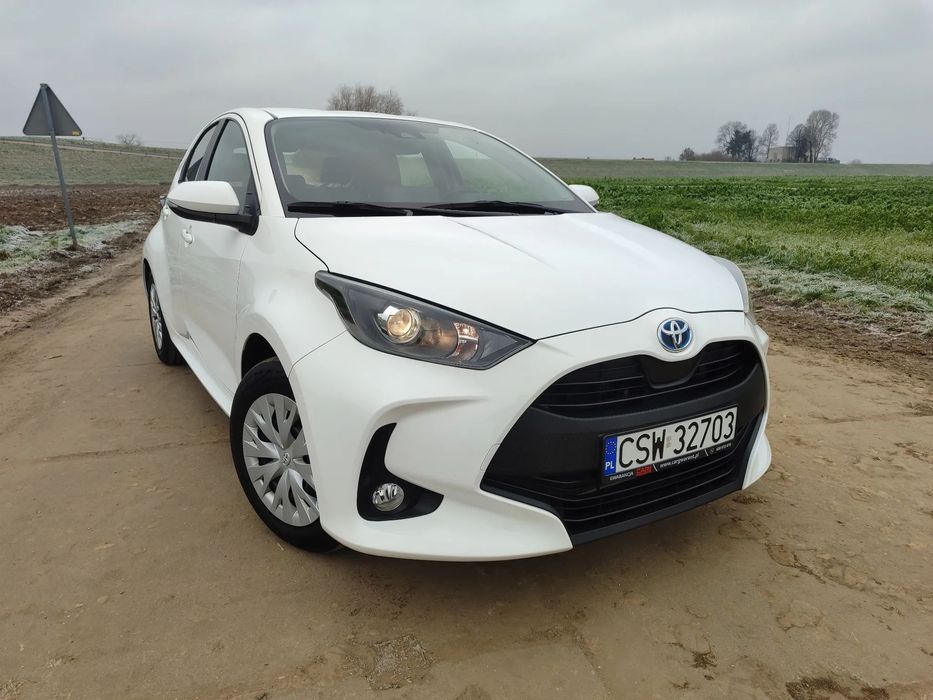 Toyota Yaris GWARANCJA , Jak Nowe Auto , Niski Przebieg , hybryda , Automat