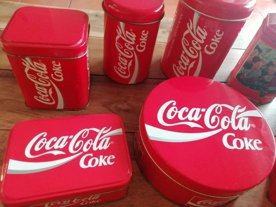 Coleção vintage de latas da Coca-Cola - Urgente