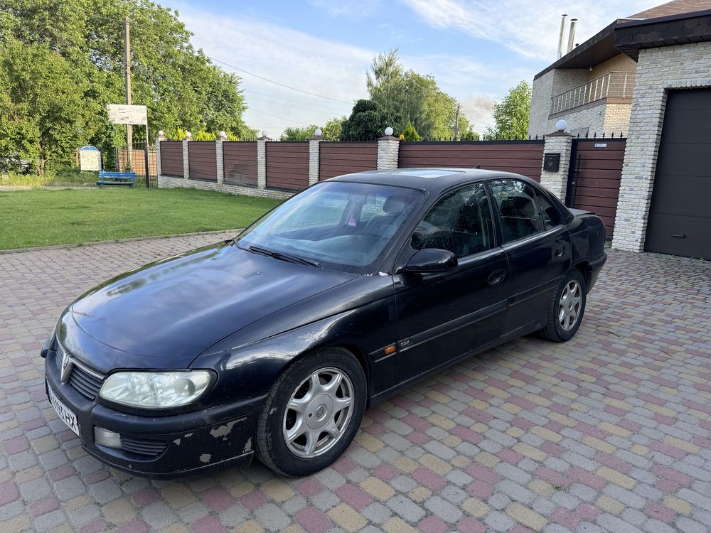 Opel Omega B автомат 2.5