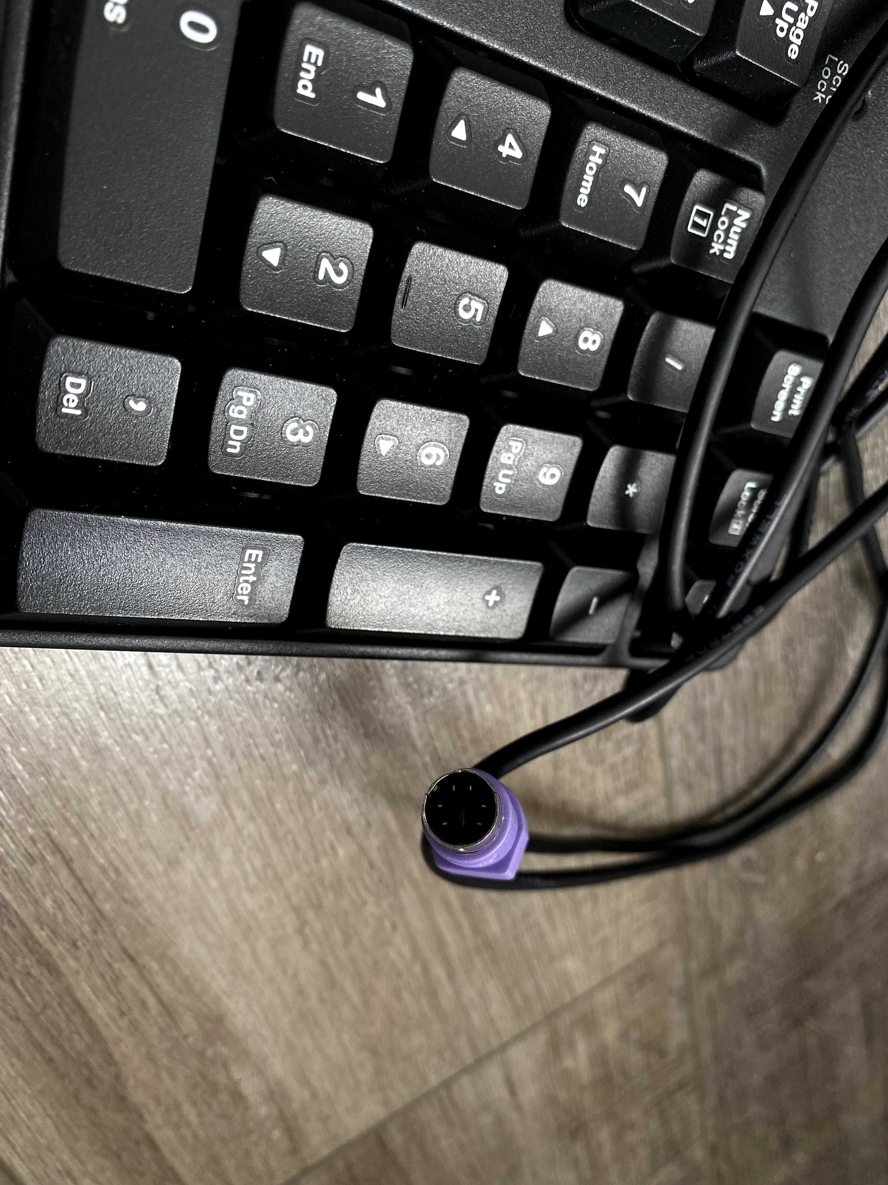Клавіатура дротова Logitech K100
