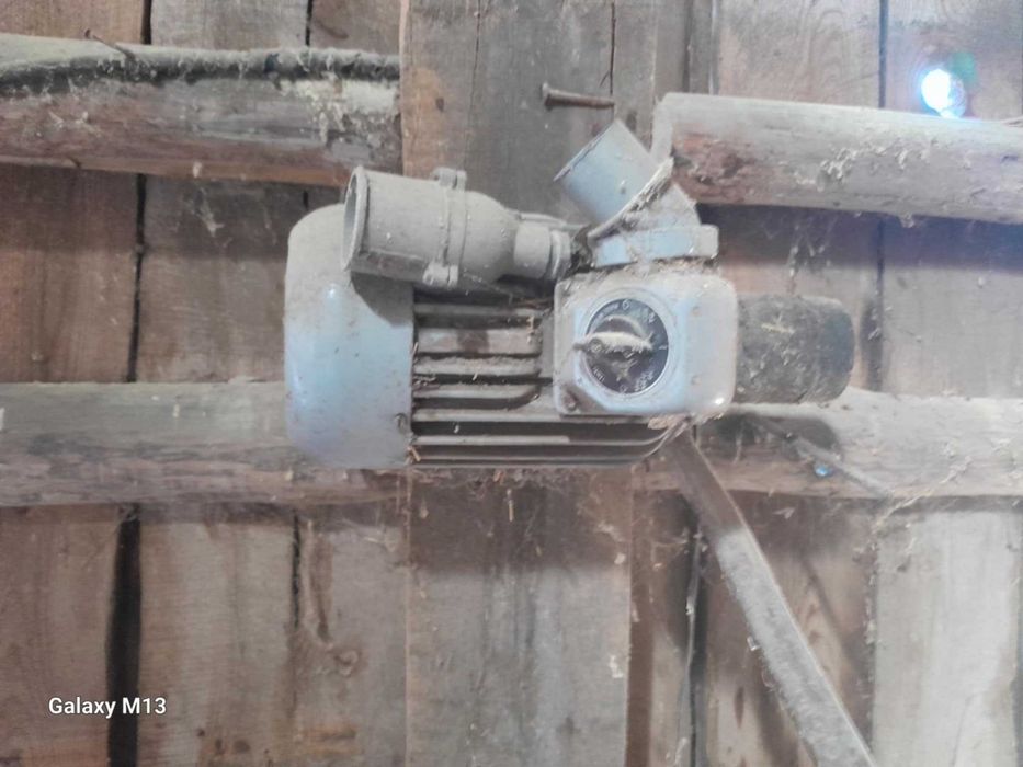 Silnik elektryczny 5.5 KW z wózkiem !!!