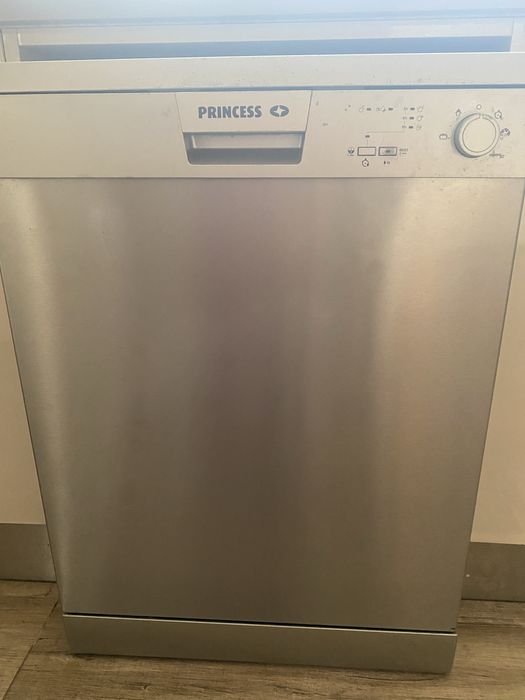 Máquina de loiça Princess