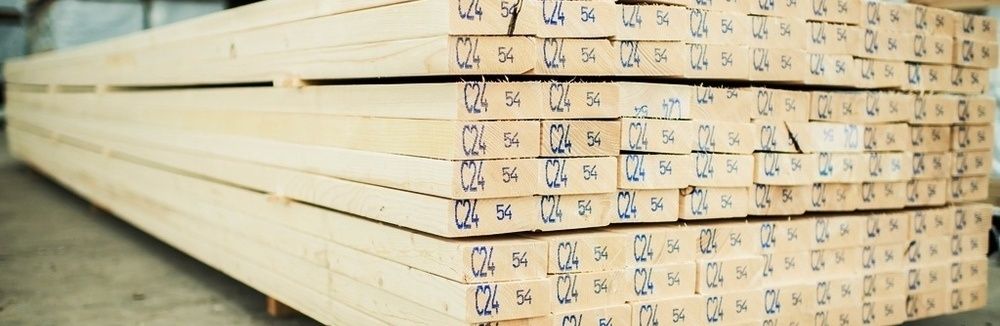 Drewno konstrukcyjne kantówka legar belki drewniane C24