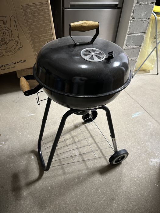 Grill , tanio cena zimowa.