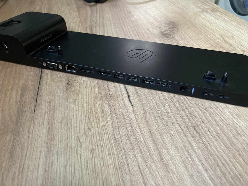 Stacja dokująca HP ultraslim wraz z zasilaczem