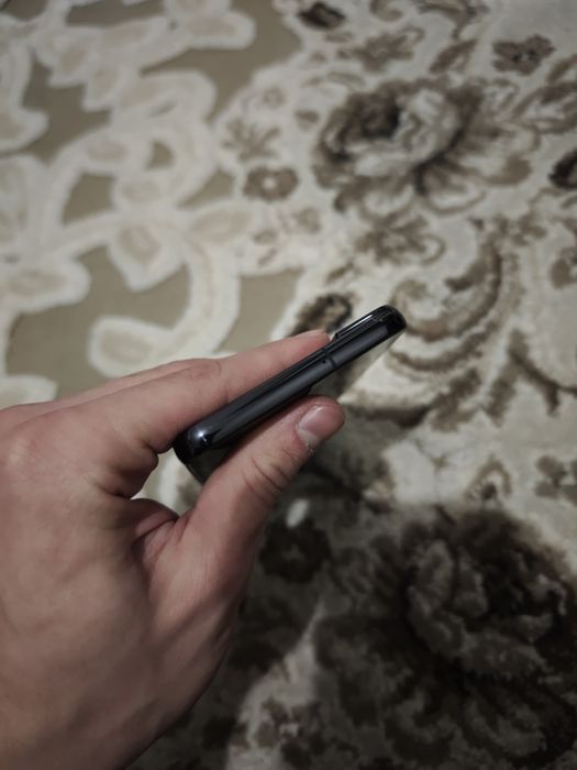 Телефон Samsung s22+ plus  як ідеал