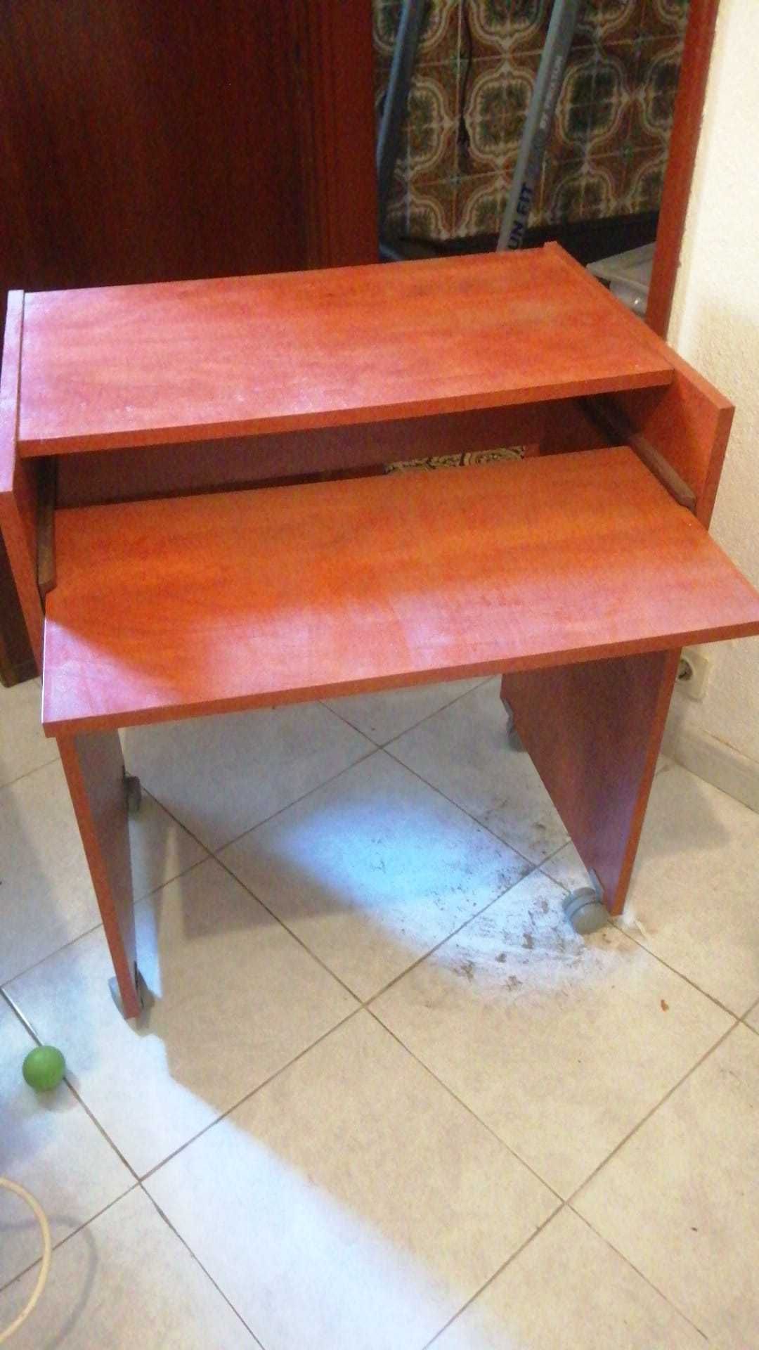 Mesa para portátil