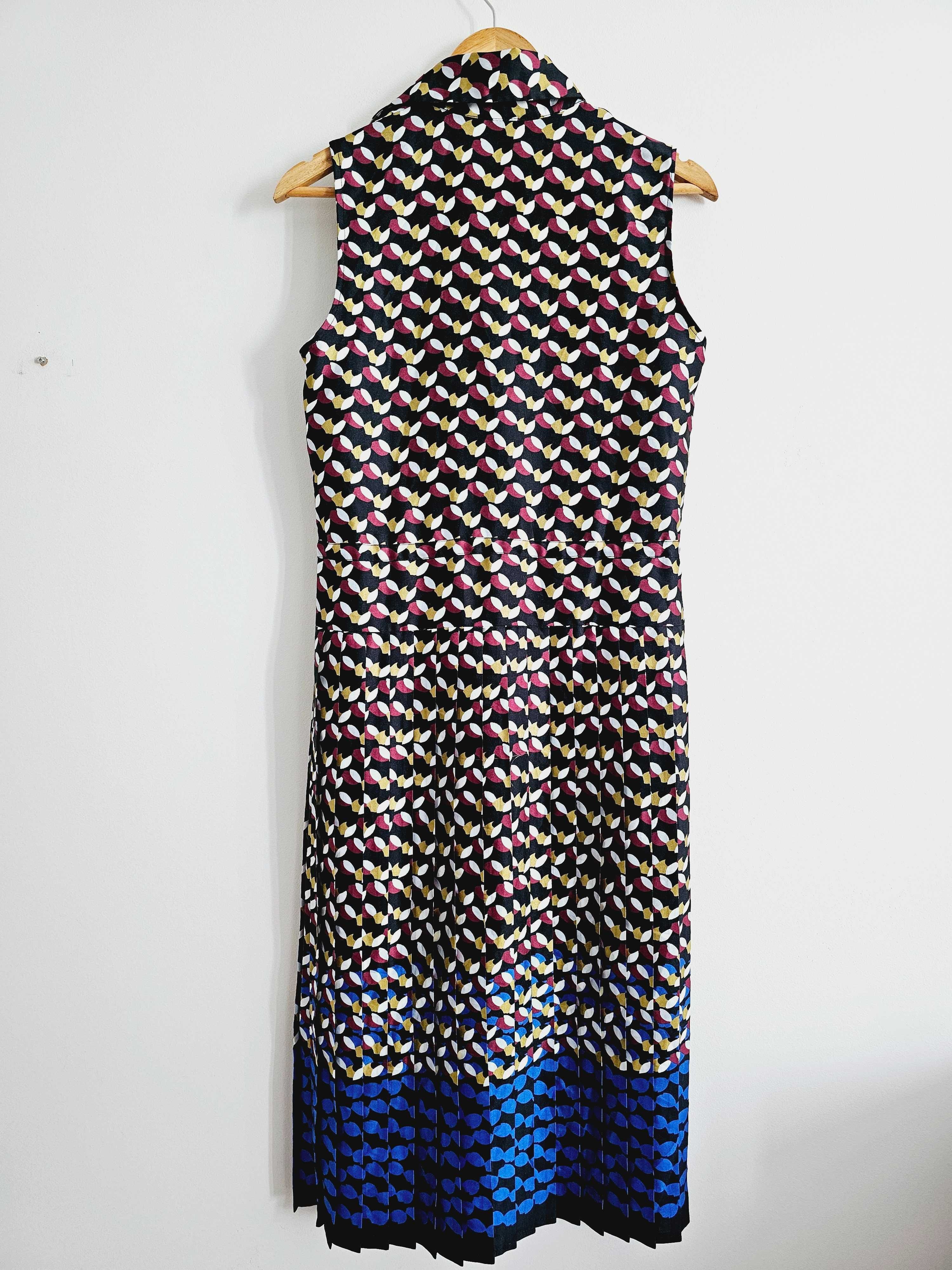 Sukienka satynowa z plisowanym dołem Reservad r. 36