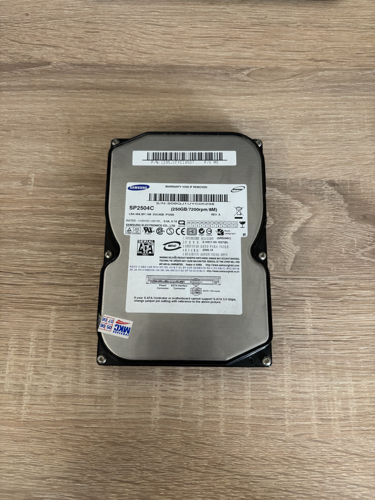 Продам жорсткий диск Samsung SP2504C на 250gb