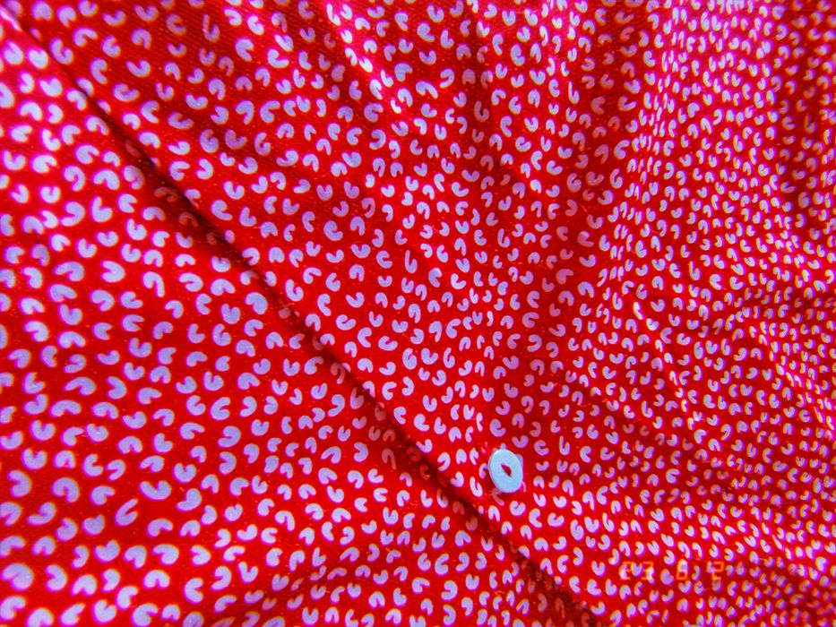 Сукня червона миди