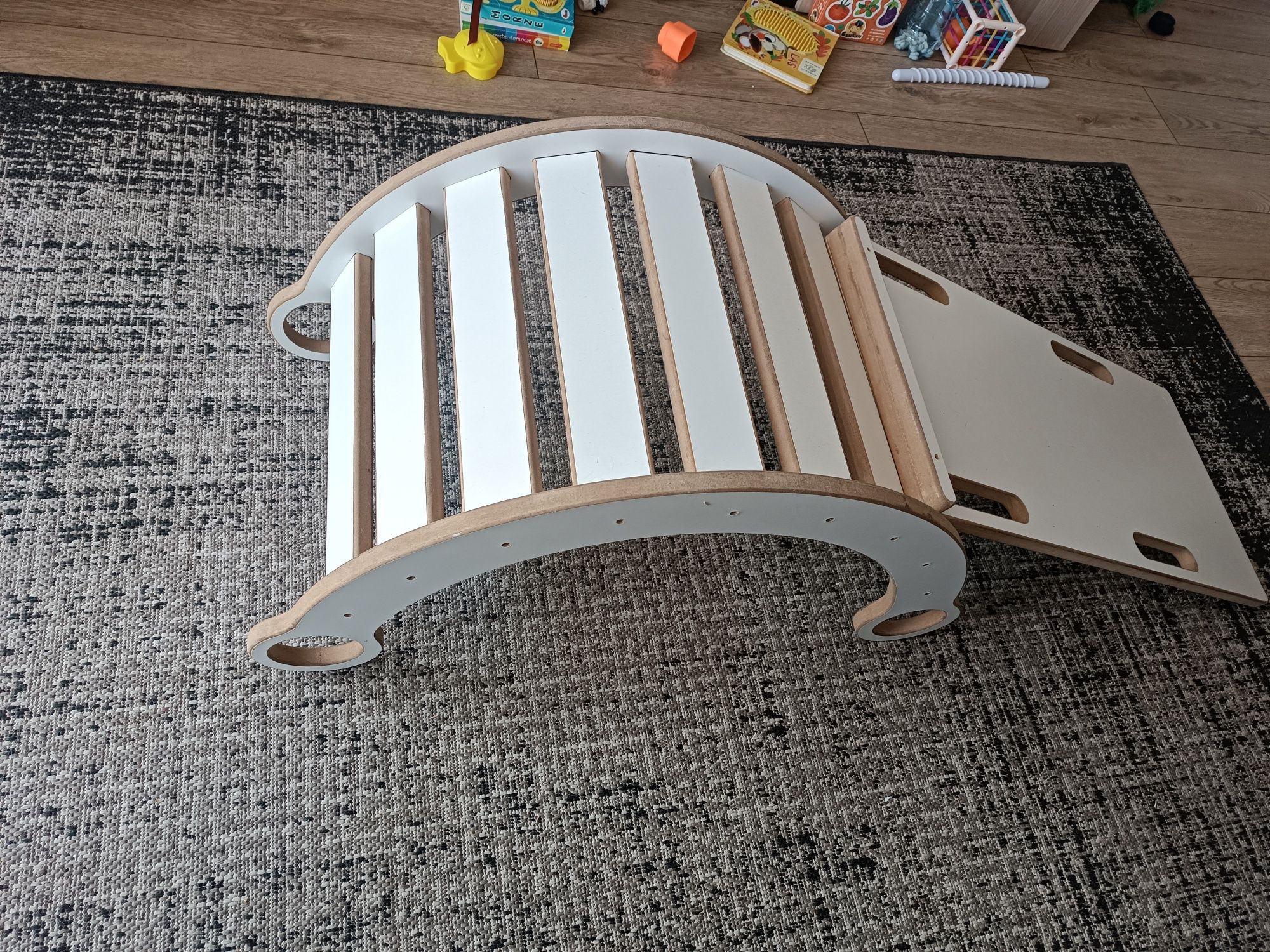 Bujak montessori + zjeżdżalnia