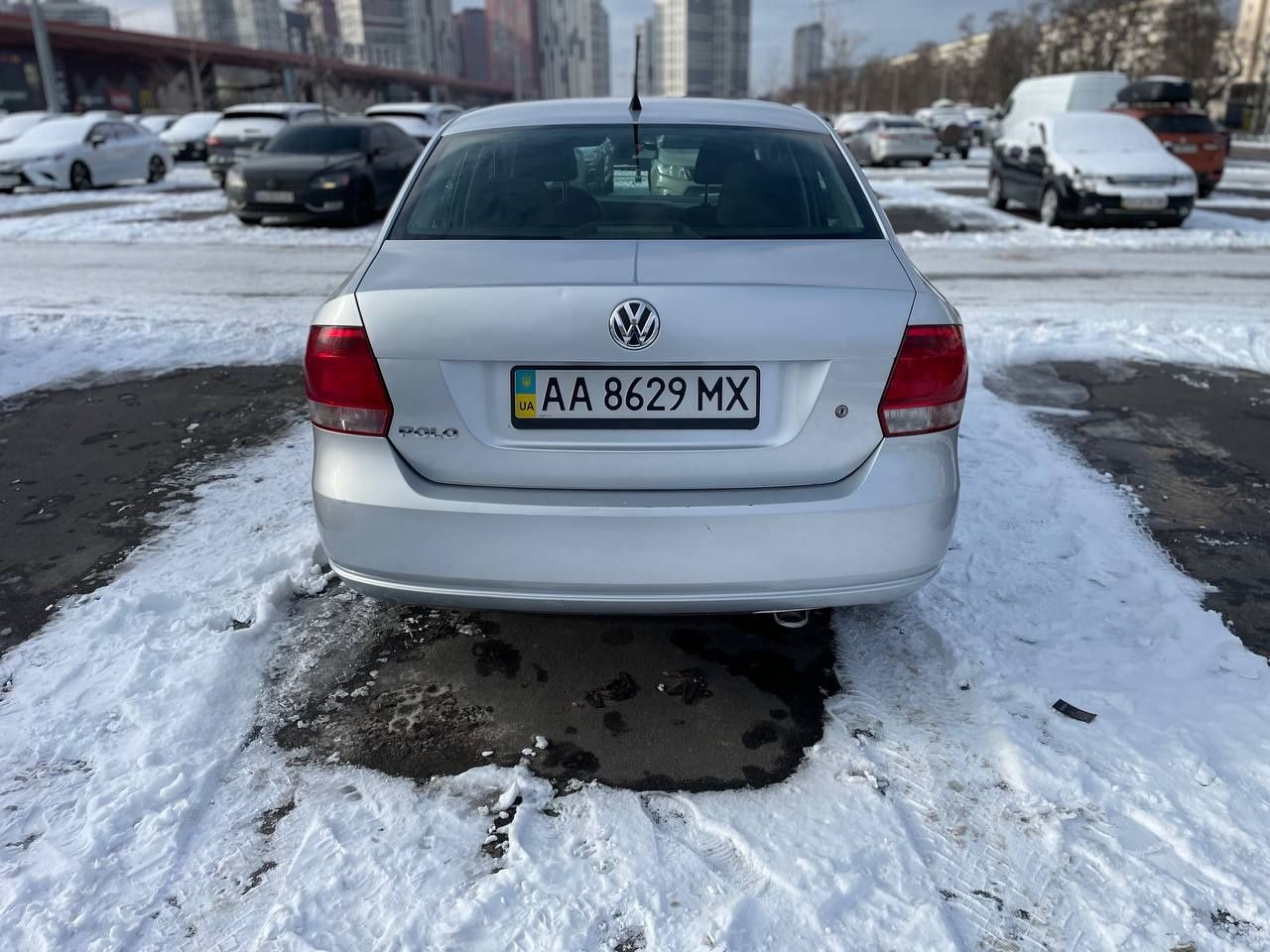 Volkswagen Polo  2013 рік  7 350 $