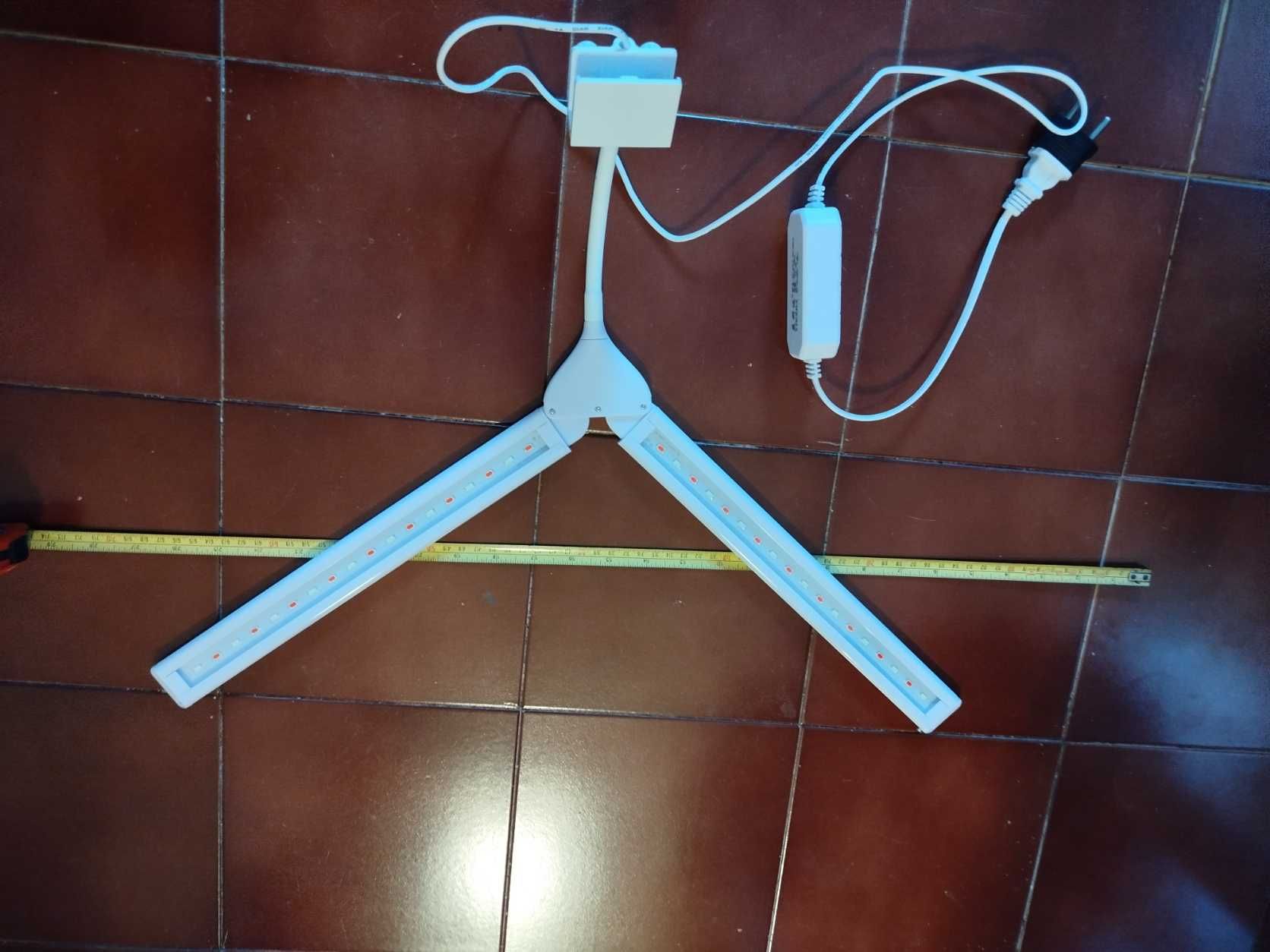 Luminária moldável para aquário nova