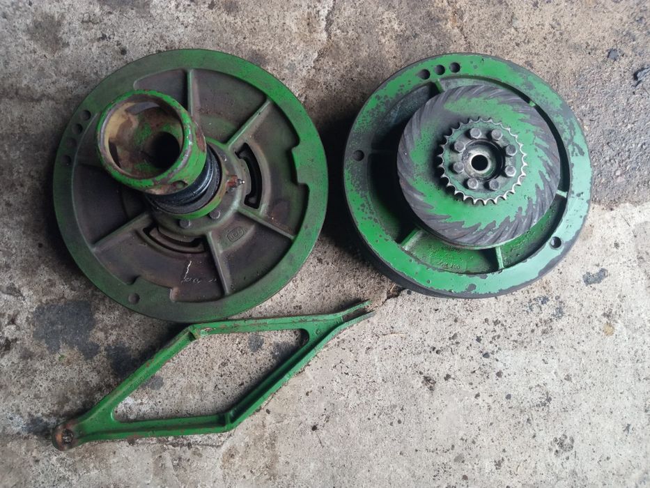 Wariator młocarni, odrzutnika słomy John Deere 975,1072,1075,1174
