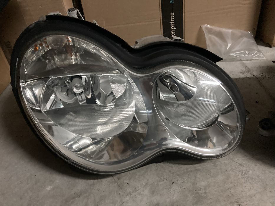 Farois Frontais W203 Classe C Reestyling