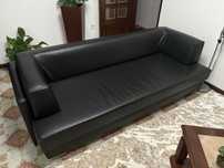 Sofa preto para sala