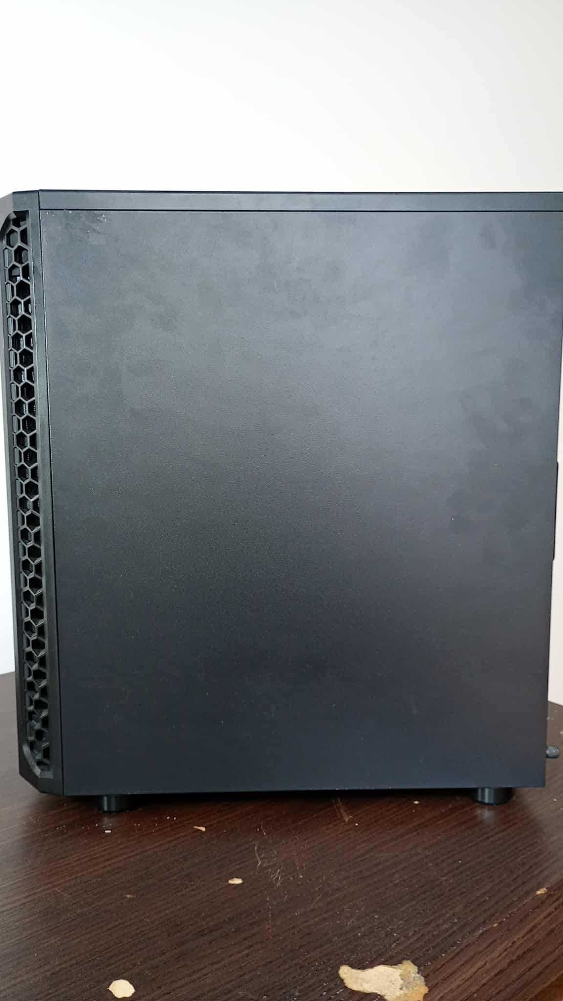 Sprzedam komputer gamingowy + monitor