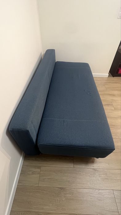 Kanapa, sofa niebieska - rezerwwcja do poniedzialku!