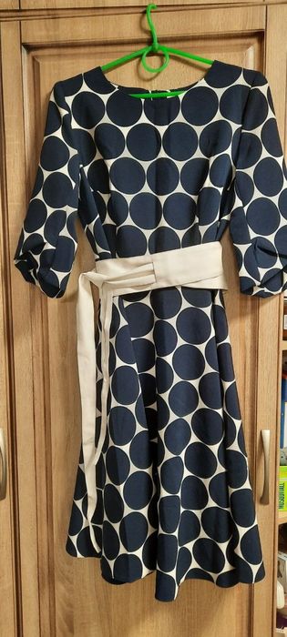 Женское нарядное платье