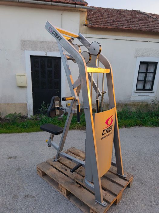 Cybex row maquina