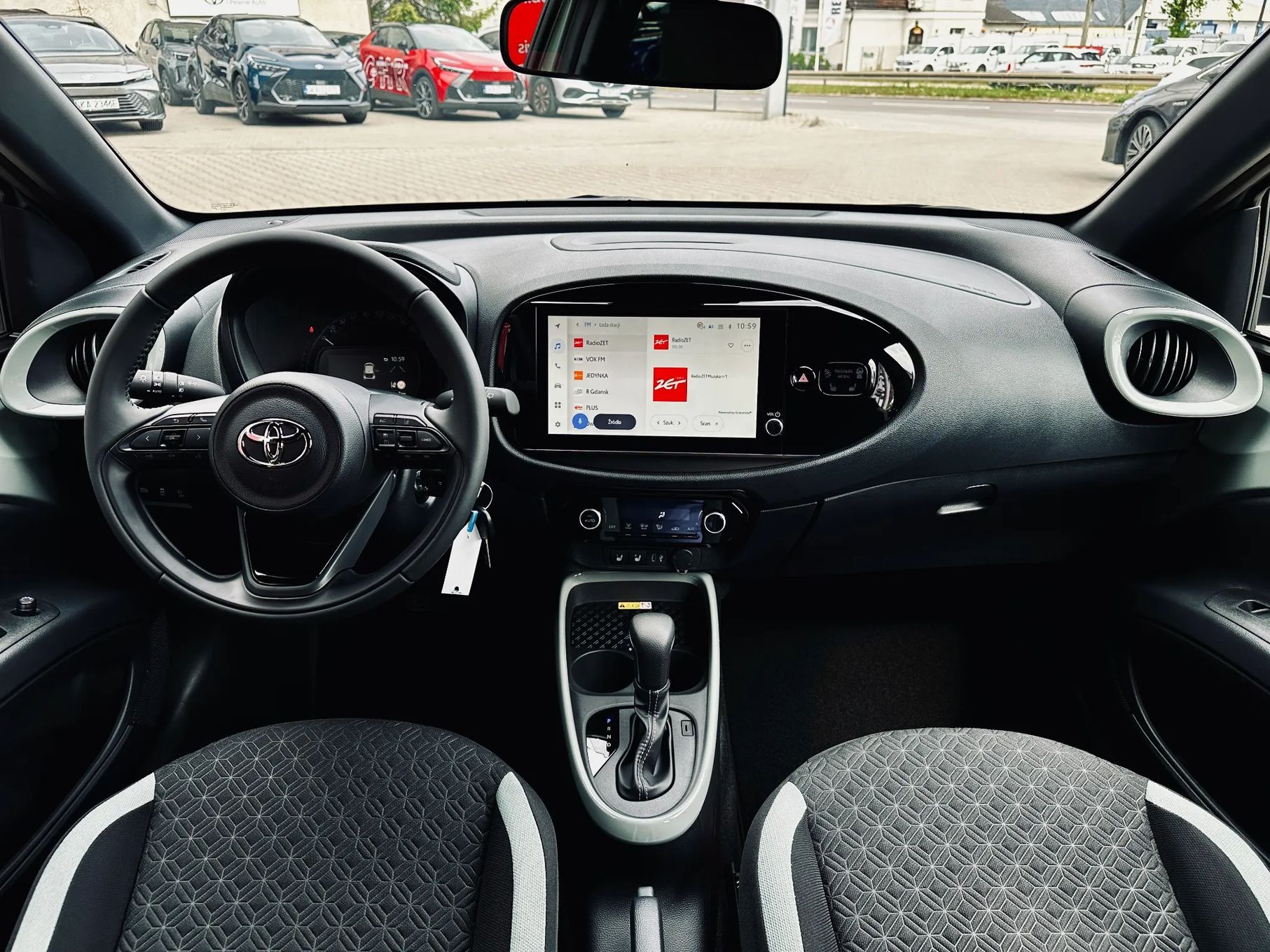 Toyota Aygo X STYLE z pakietami VISION | TECH dostępna od ręki !