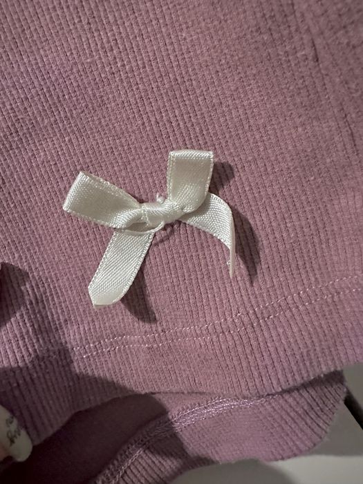 Bluzka prążkowana By Love My marszczona różowa fioletowa urocza