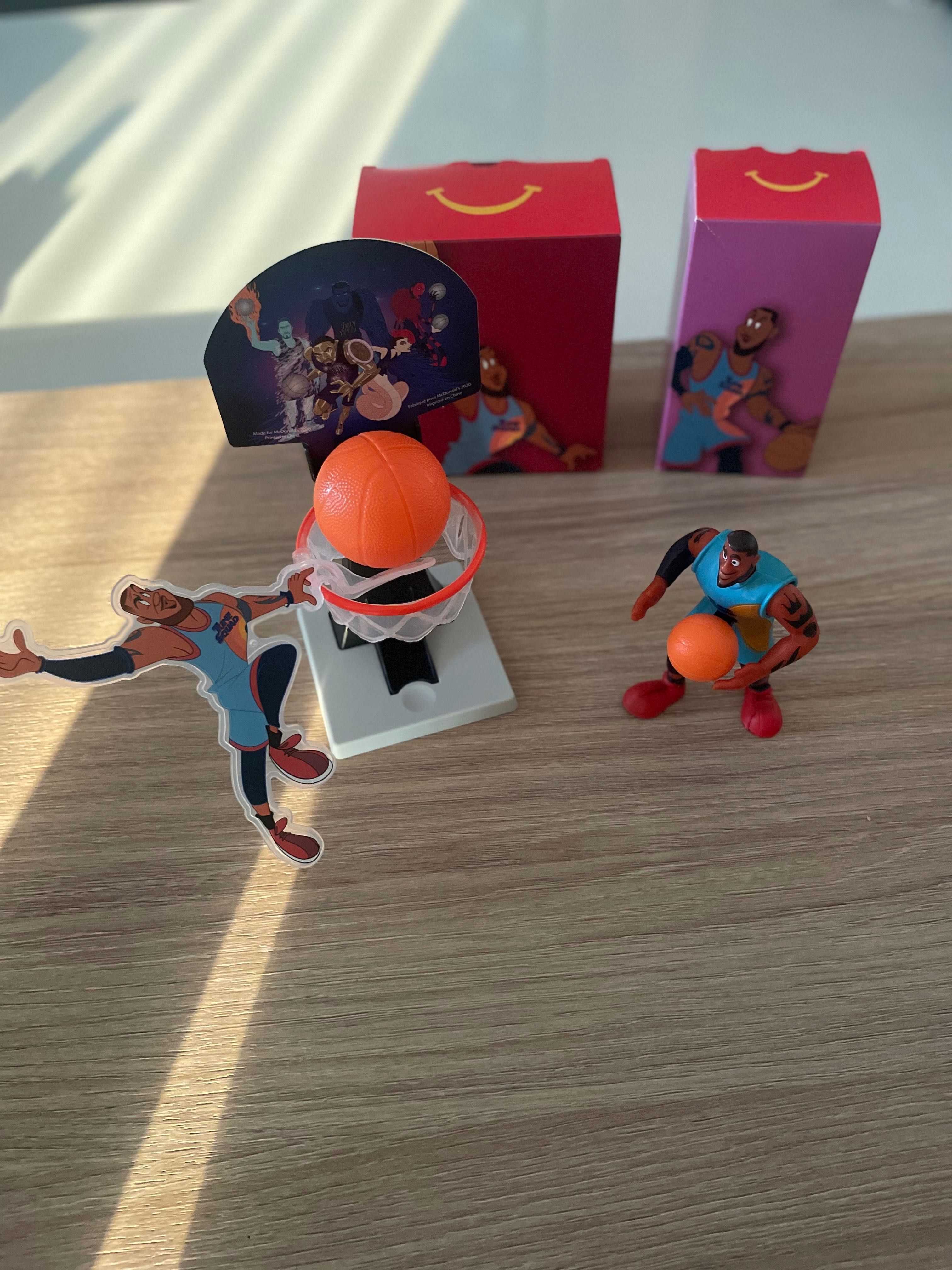 Space Jam - Lebron James