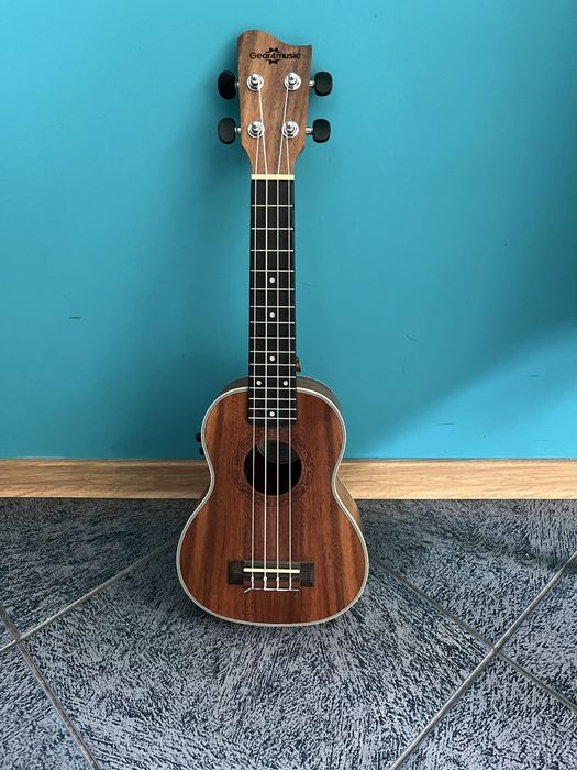 Ukulele elektryczne