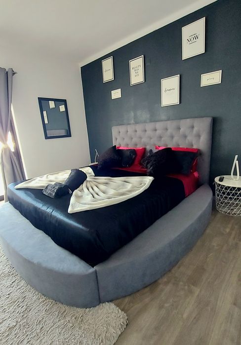 T1 em Condomínio com Piscinas e Jacuzzi – Arrendamento Temporário (