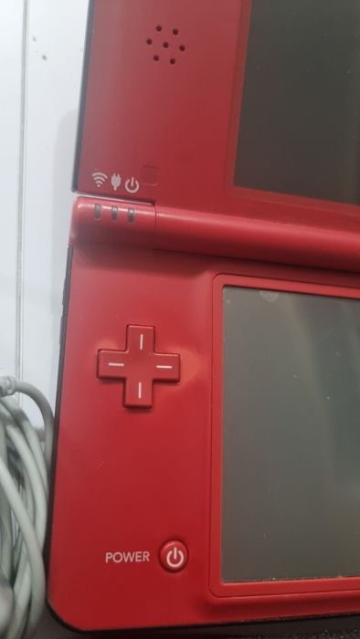 Nintendo DSi XL Mario edycja