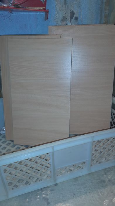 Półki do mebli,wiórowe, laminowane 8szt.