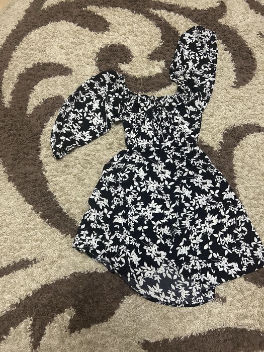 Сукні розміру xs,s,m