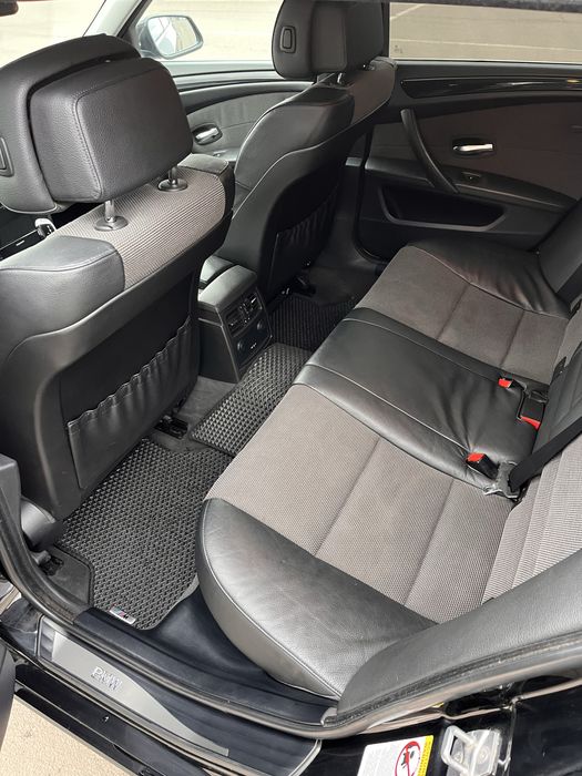 Продам BMW E61 TOURING 2010