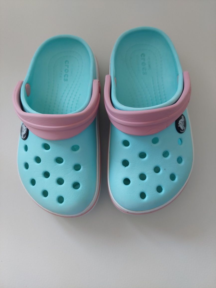 Crocs Turquesa C9