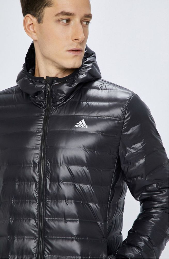 Куртка пуховик Adidas Varilite BQ7782