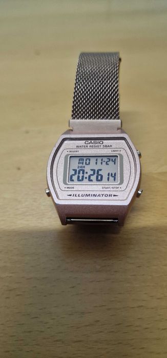 Casio Vintage como novo, ouro rosa